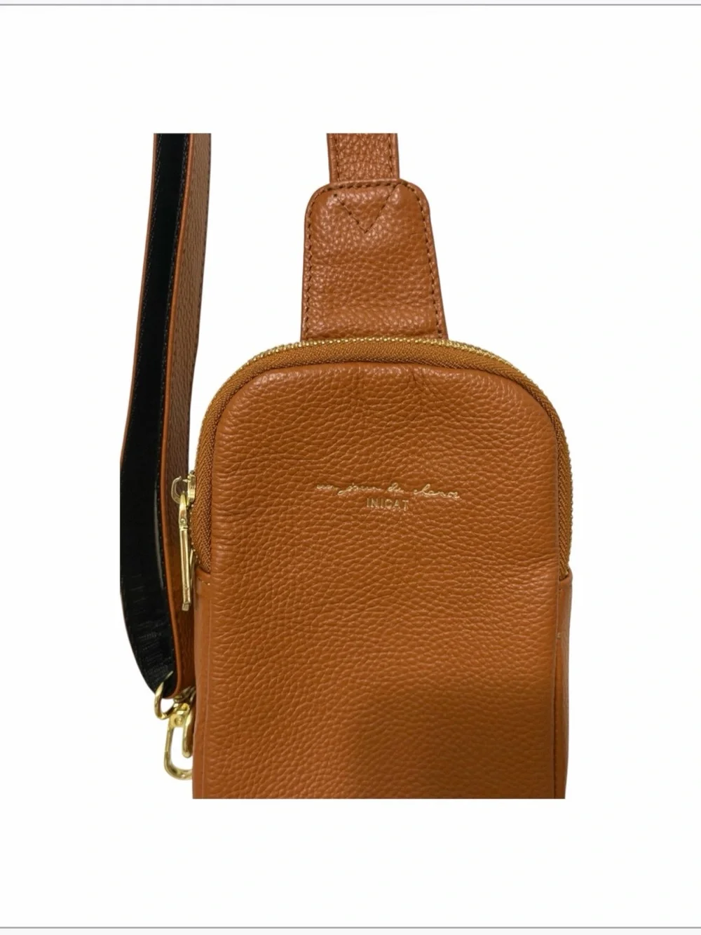 INICAT Un Jour de Chance Tan Pebbled Vegan Leather Crossbody Bag